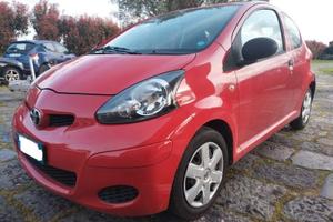 Toyota Aygo 1.0 12V VVT-i 5 porte Now Connect