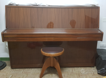 Pianoforte verticale