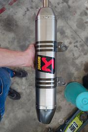 silenziatore akrapovic 2t 