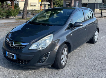 Opel Corsa 1.2 benzina 85 CV - 2013