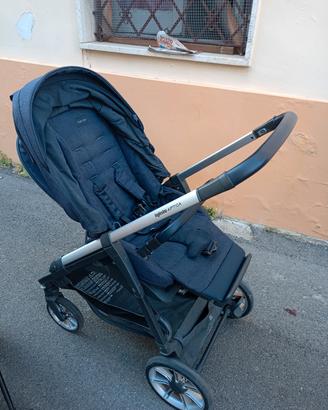 Passeggino Inglesina APTICA