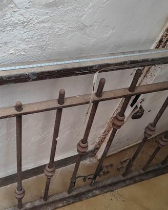 ringhiera recinzione in ferro battuto