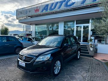 Volkswagen Tiguan 2.0 TDI DPF Sport & Style 240000