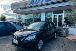Volkswagen Tiguan 2.0 TDI DPF Sport & Style 240000