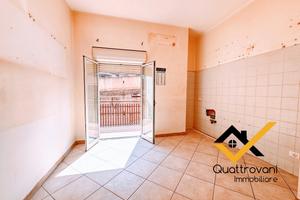 2 Vani Mq 40, Catania, Piazza Risorgimento