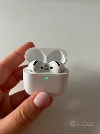 Airpods 4