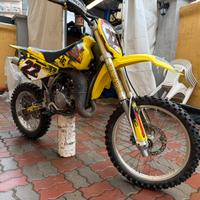 Suzuki rm 86
