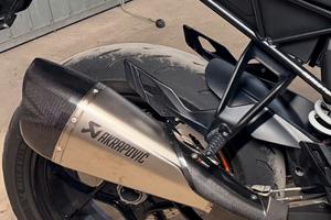 Akrapovic slip on ktm 1290 gt