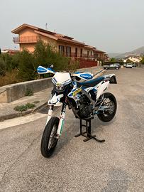 VALENTI SM 125 z 2021