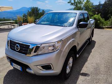 Nissan Navara 2.3 160cv immatricolato AUTOVETTURA