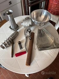 Macchina per la passata di pomodoro