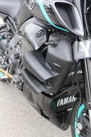 Alette laterali Yamaha MT 10