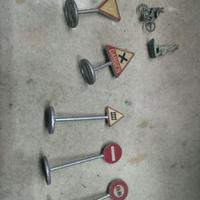 SEGNALI STRADALI SCALA H0