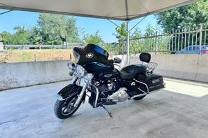HARLEY-DAVIDSON FLHR Road King MOLTO BELLA PRONTA 