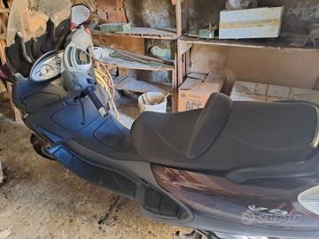 Piaggio X 9 500 Evolution