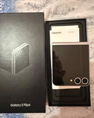 Samsung z flip 6 e orologio abbinato  nuovi