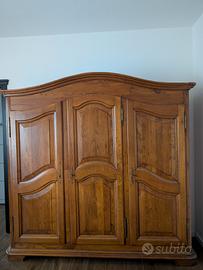 armadio guardaroba in legno massiccio 