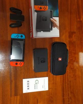 Nintendo Switch completa con scatola originale