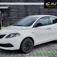 LANCIA YPSLON 1.0 Firefly Hybrid GOLD