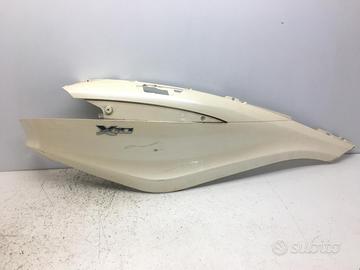 PIAGGIO X10 IE E3 350 CARENA FIANCATA POSTERIORE D