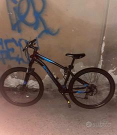 mountain bike Rockrider ST 120. 
