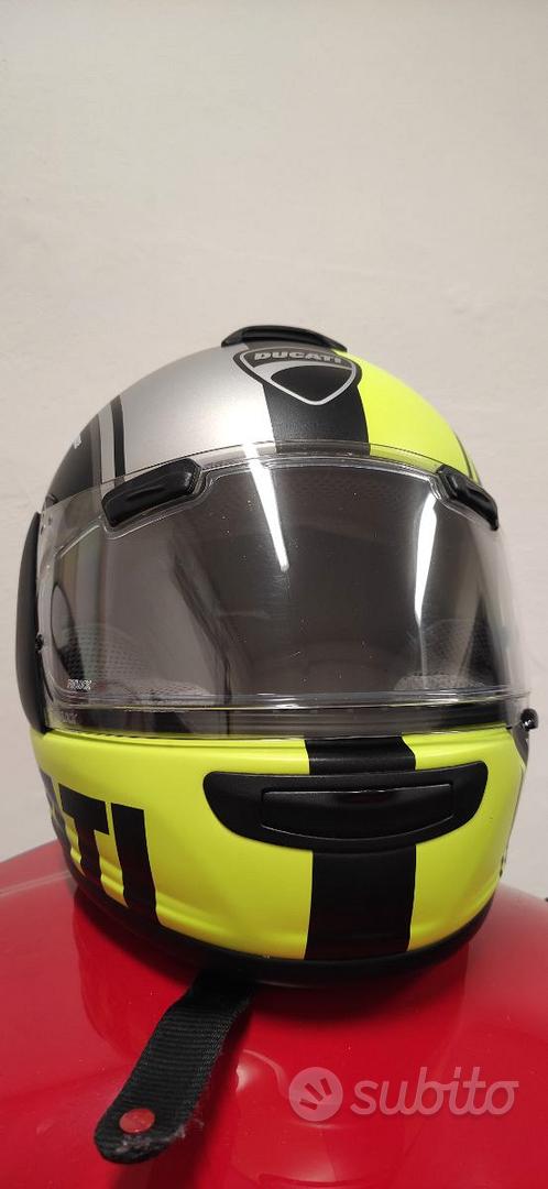 Arai chaser v pro hot sale ducati