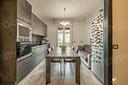 ampio-trilocale-ristrutturato-con-terrazzo