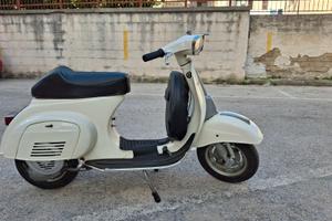 Piaggio Vespa 50 Special