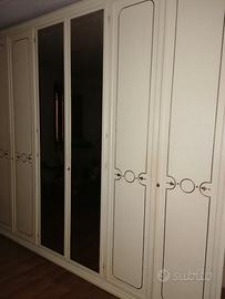 ARMADIO IN LEGNO