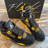 Jordan 4 Retro Thunder