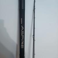 canna da shore  top di gamma Shimano Aspire.