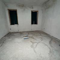 Appartamento 4 camere al grezzo