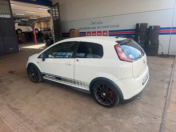 Abarth grande punto