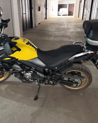 SUZUKI V STROM 650 XT