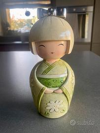 Kokeshi salvadanaio con scatola originale