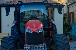 Trattore Massey Ferguson 5711    110cv