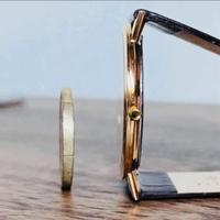Orologio TITAN EDGE Ultra-Slim 3.5mm - peso 21 g