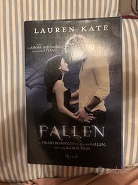 Fallen di Lauren Kate 