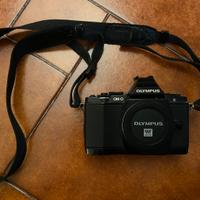 Olympus omd e-m5 Rotta per pezzi di ricambio
