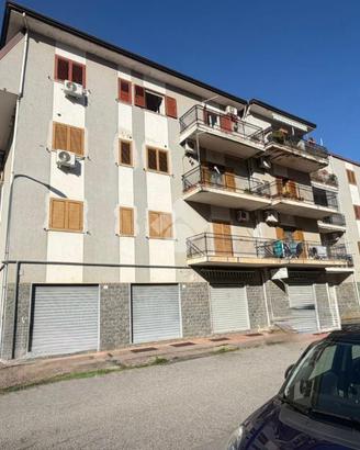 4 LOCALI A CORIGLIANO-ROSSANO