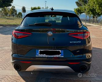 Alfa Romeo Stelvio 2.2 160 cv business 2022