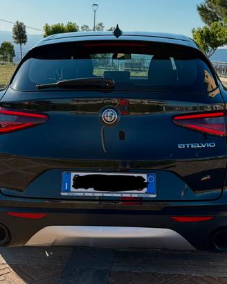 Alfa Romeo Stelvio 2.2 160 cv business 2022