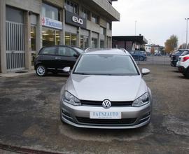 VOLKS. GOLF VARIANT 1.6 TDI 2017!!