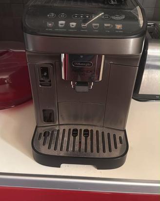 De longhi MAGNIFICA EVO