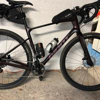 Gravel GIANT ADVANCED