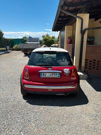 mini cooper anno 2003
