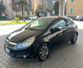 Opel corsa 1.2 gpl 82cv