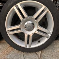 Gomme invernali con cerchi in lega Audi