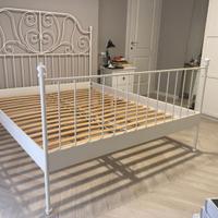 Struttura letto matrimoniale in ferro bianco