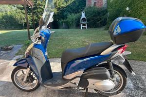Honda SH 300